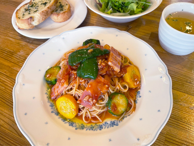 夏野菜と佐助豚ベーコンの冷製カッペリーニ